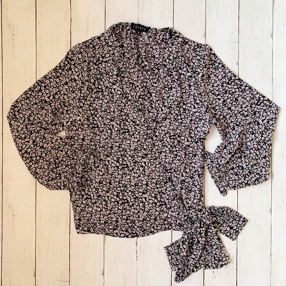 NWOT 1. State Ditsy Floral Wrap Top Size Small - Picture 5 of 10